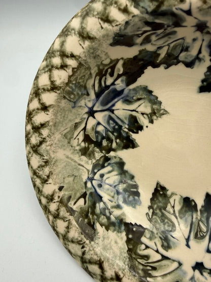 Ellen Evan’s Terrafirma Pottery Grape Grape Leaves 7.75” diam Bowl /roh