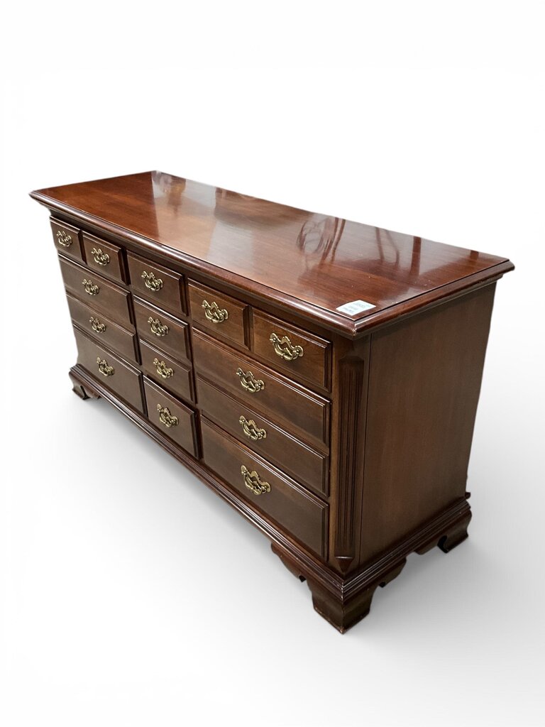 12 Drawer Dresser