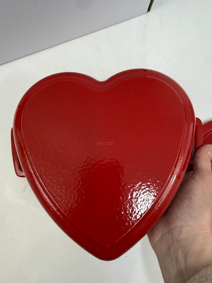 Martha Stewart 2 Qt. Red Heart Shape Enamel Cast Iron Dutch Oven NIB /rw