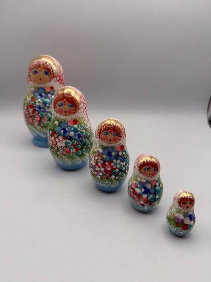 Handpainted 5 pc Russian Wood Nesting Dolls Floral Theme /ro