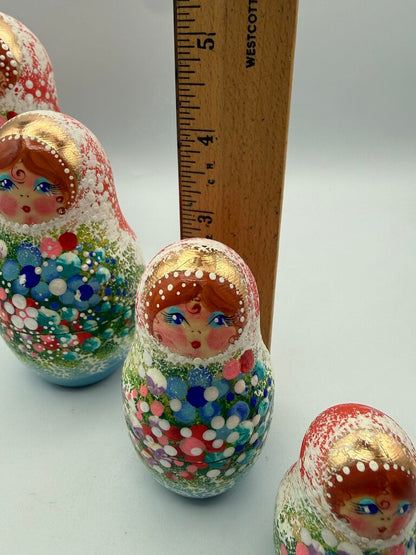 Handpainted 5 pc Russian Wood Nesting Dolls Floral Theme /ro