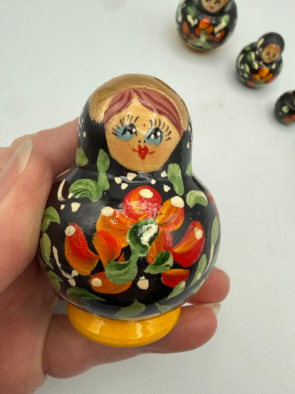 Miniature Handpainted 5 pc Wood Russian Nesting Dolls /ro