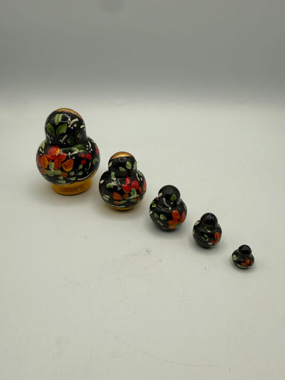 Miniature Handpainted 5 pc Wood Russian Nesting Dolls /ro