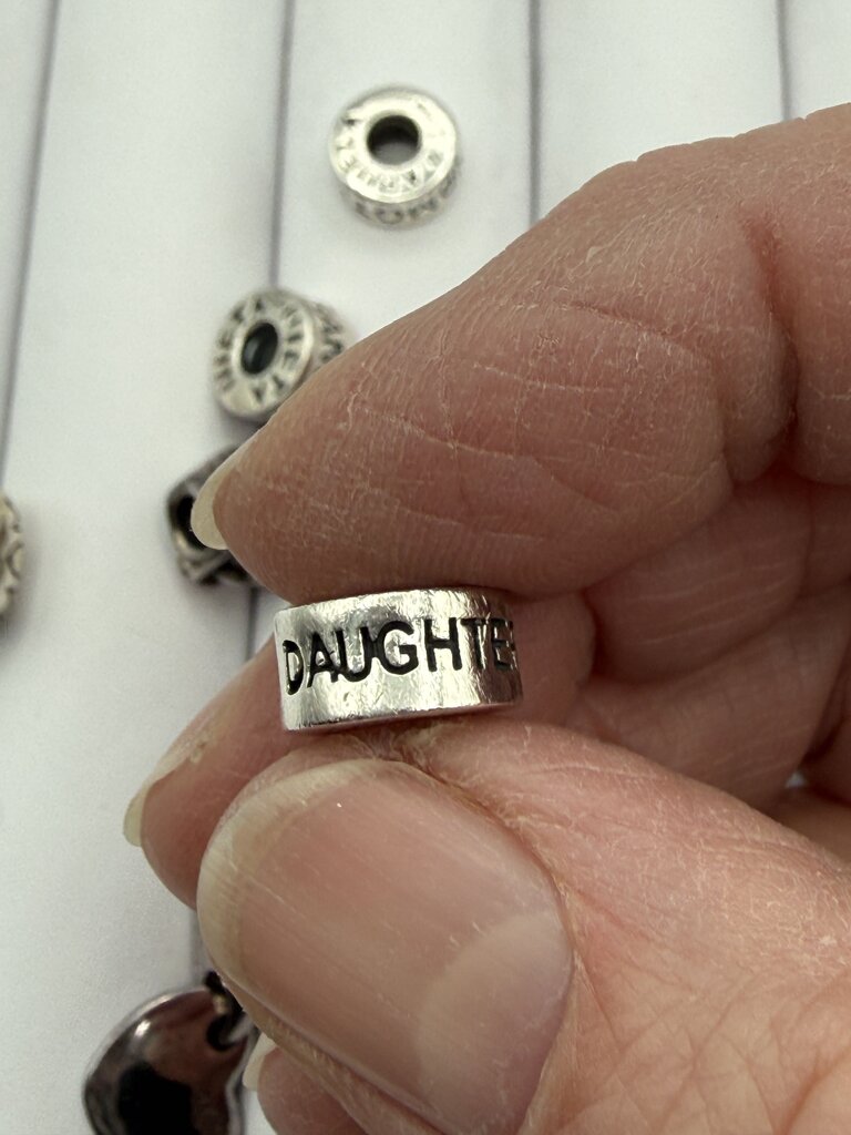 Estate lot of 7 Chamilia Sterling Silver Beads Charm Spacer /ro