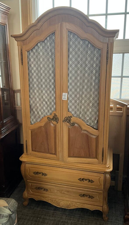 Wardrobe, Bombay Style