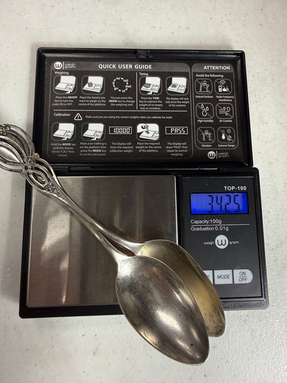 Set of 2 Antique Alvin Chippendale pattern Sterling Silver Teaspoons 34 gr /ro