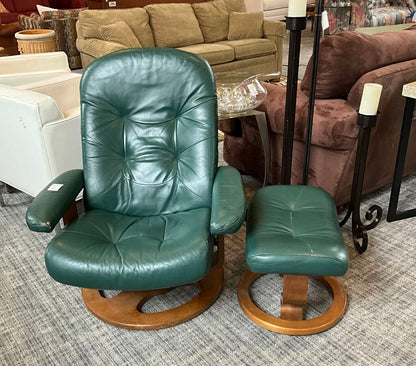Dark Green Stressless Self Reclining Chair