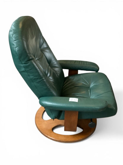 Dark Green Stressless Self Reclining Chair