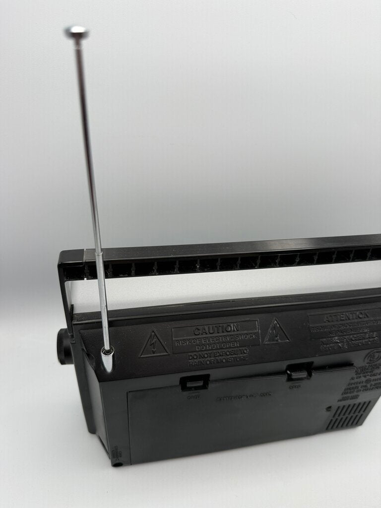 VTG General Electric Portable FM/AM Radio Model 7-2857A Tested Works /rw