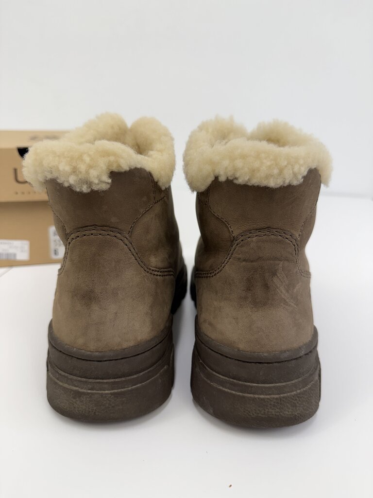 Ugg Austrailia Apres - Ski Zip Ankle Boot Taupe Women Size 7 /rb