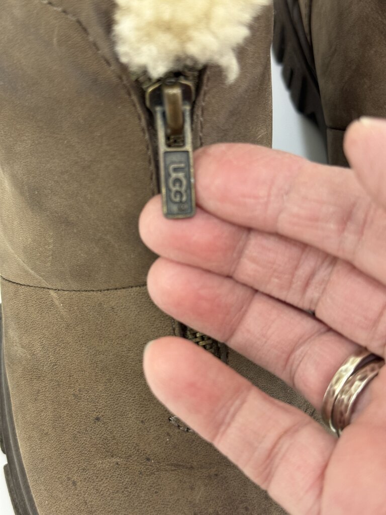 Ugg Austrailia Apres - Ski Zip Ankle Boot Taupe Women Size 7 /rb