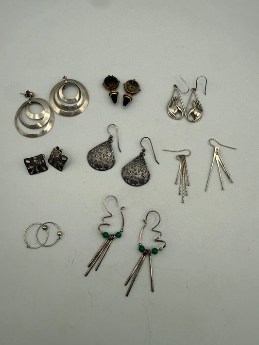 Estate lot of 8 pairs of Silver Pierced Earrings /ro