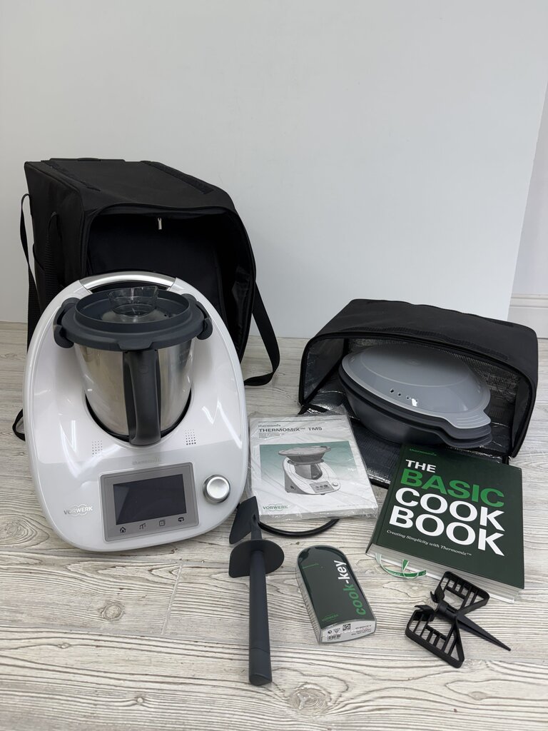 Vorwerk Thermomix TM5 Touchscreen Multi-Purpose FoodProcessor Full Size w/Case /rw