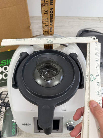 Vorwerk Thermomix TM-5 MultiPurpose Food Processor Full Size TouchScreen /rw