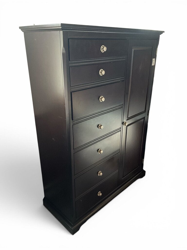 Orleans Merlot Gentleman's Chest
