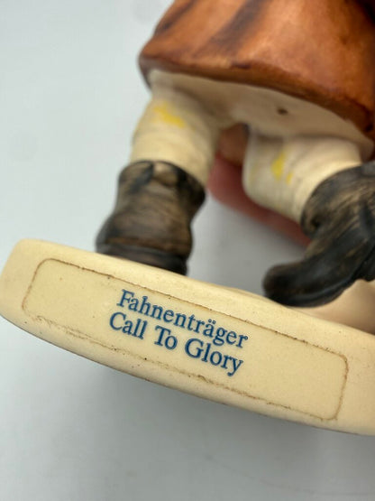 Goebel Hummel Figurine “Call to Glory” #739 1994 1st Edition /roh