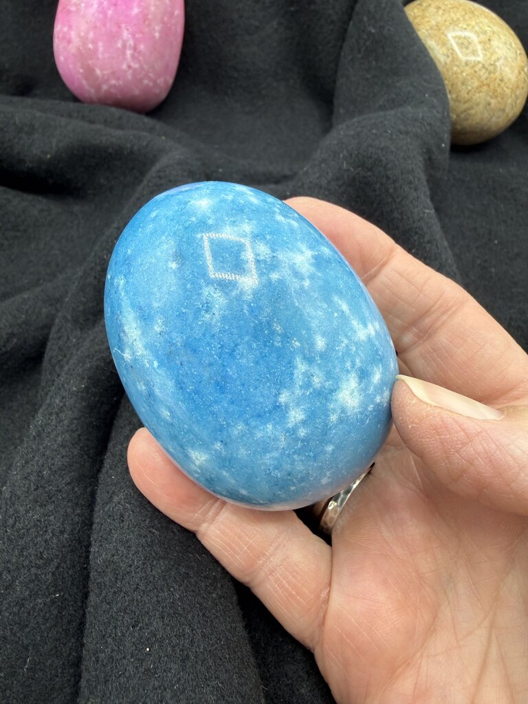 Lot of 6 Alabaster Stone Polished Eggs Strong Colors /ro