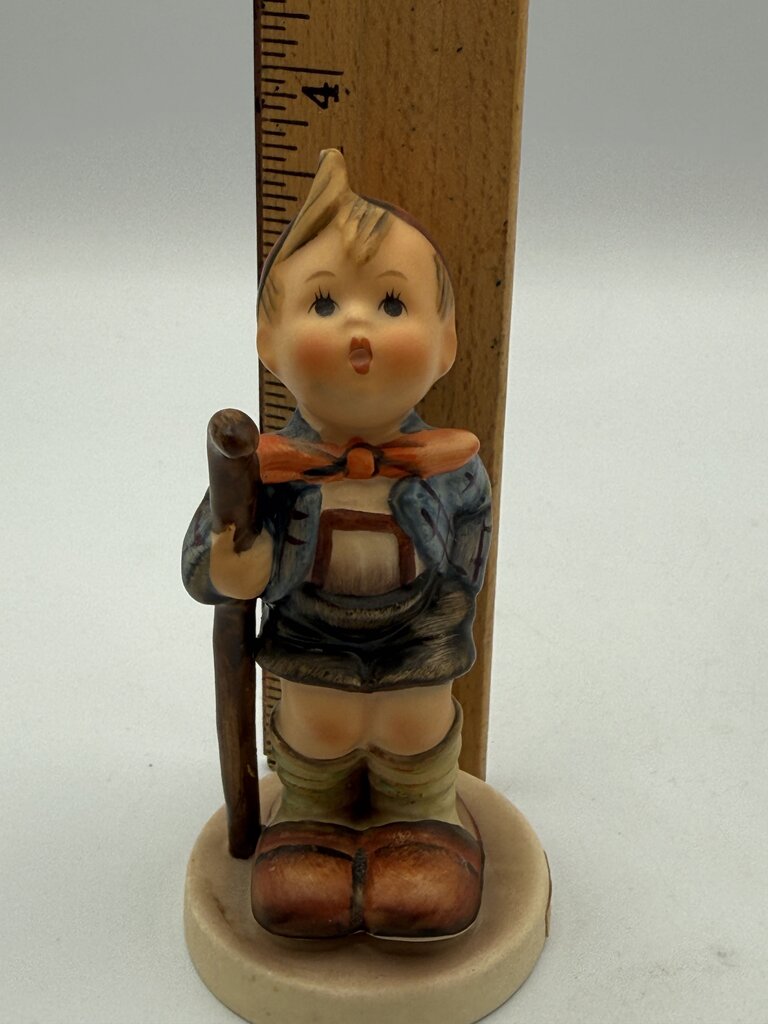 VTG lot of 4 Hummel Figurines Chimney Sweep, Hiker, Accordian, Singer /ro