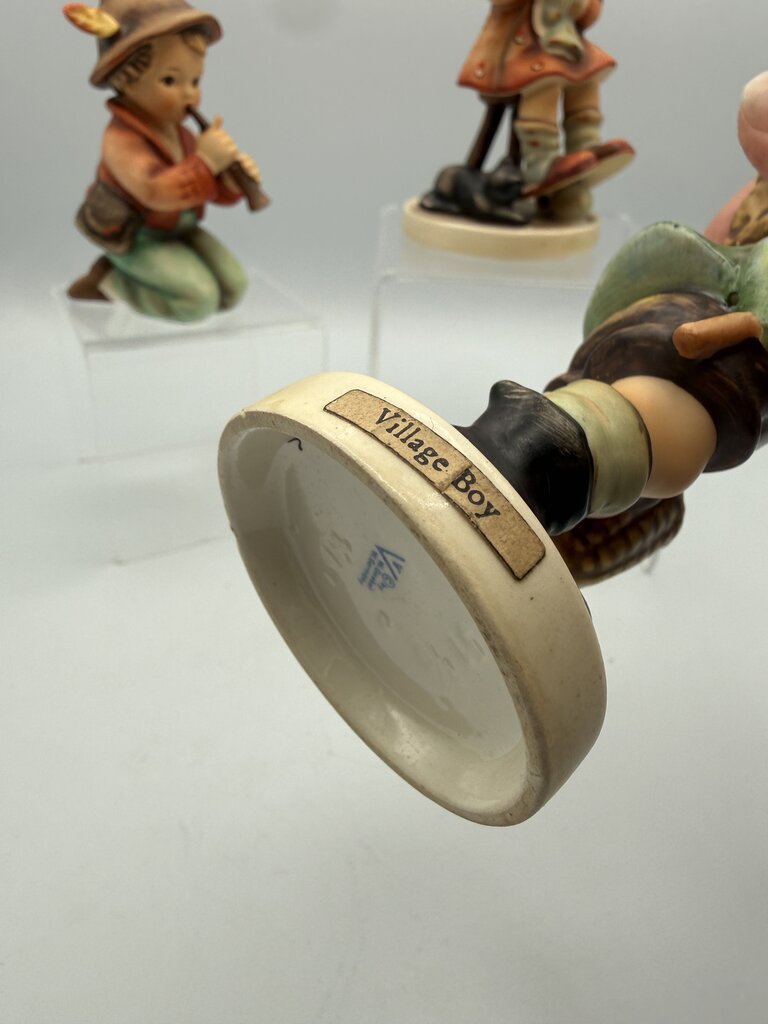 Charming Set of 4 Vintage Hummel Figurines Little Boys, Little Girl /ro