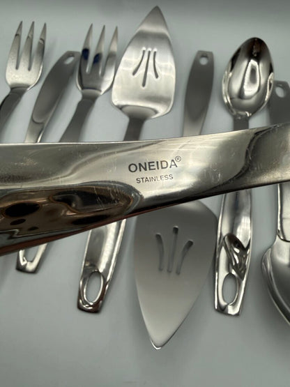 Oneida set of 8 Serving Pieces Stainless Fork Spoon Pie Servers Slotted ends /ro