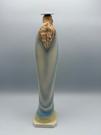 VTG Goebel Hummel Praying Madonna w/Halo 11.5” tall /ro
