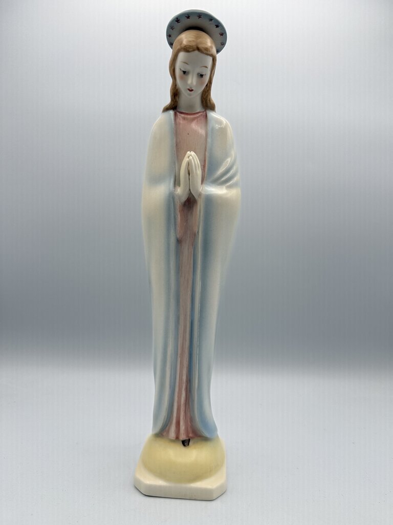 VTG Goebel Hummel Praying Madonna w/Halo 11.5” tall /ro