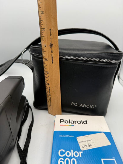 Polaroid One Step Auto Focus Camera w/ Film & Bag /ro
