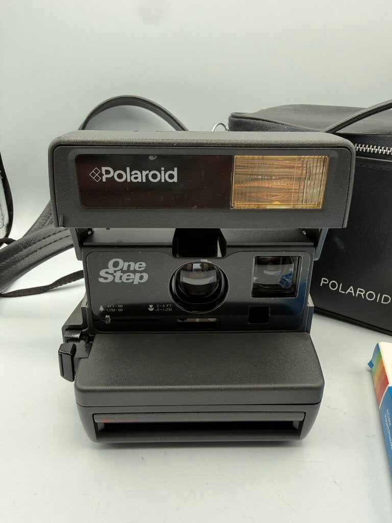 Polaroid One Step Auto Focus Camera w/ Film & Bag /ro