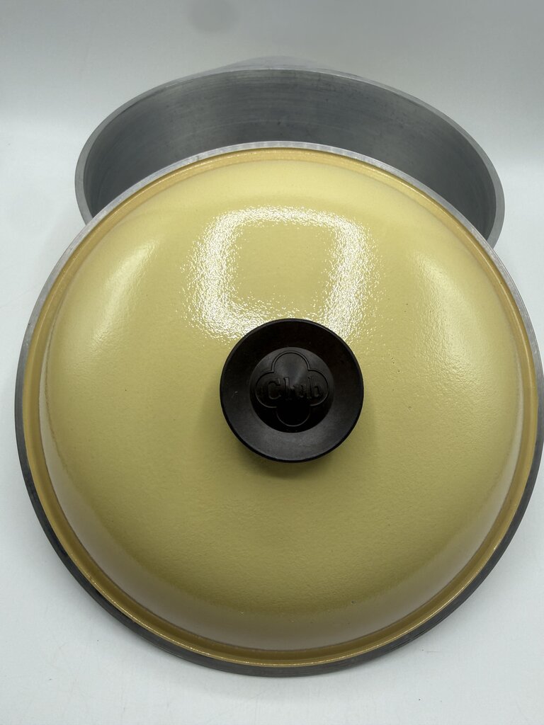 Club Aluminum 4 Quart Dutch Oven Harvest Gold /rw