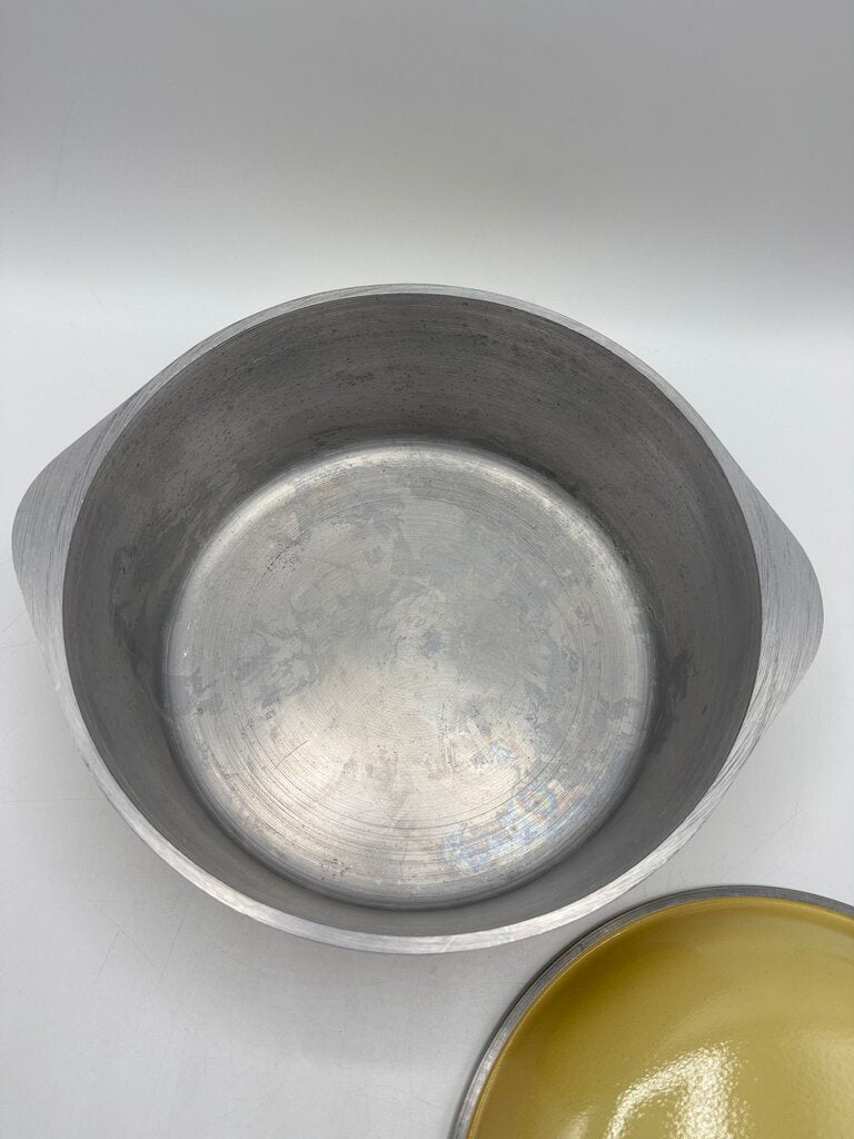 Club Aluminum 4 Quart Dutch Oven Harvest Gold /rw