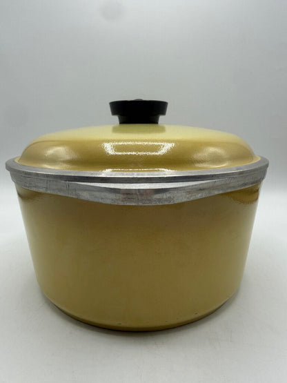 Club Aluminum 4 Quart Dutch Oven Harvest Gold /rw
