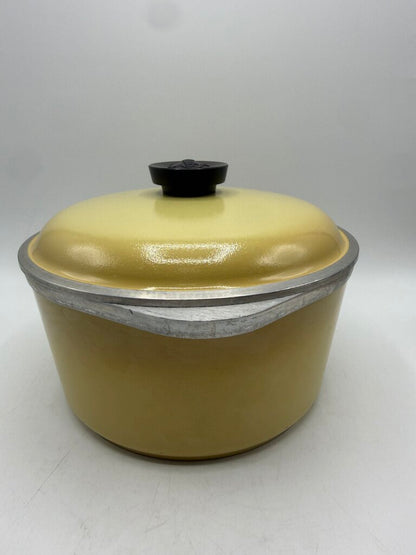 VTG Club Aluminum 3 Quart Dutch Oven Harvest Gold/Yellow color/rb