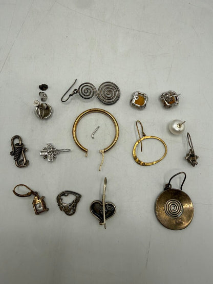 Estate Sterling Silver Scrap Jewelry /ro