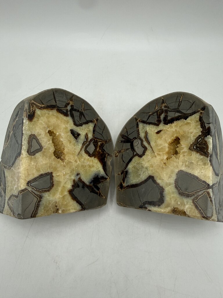Agate Crystal Bookends w/Crystal Geode Centers Natural Colors /rw