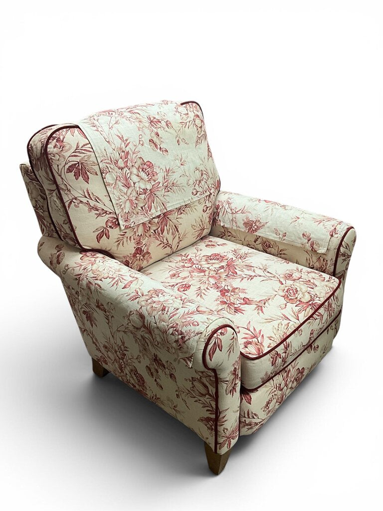 Printed Arm Chair W/ Ottoman