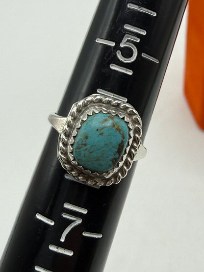 VTG Sterling Silver Ring with Turquoise Stone size 6 /ro