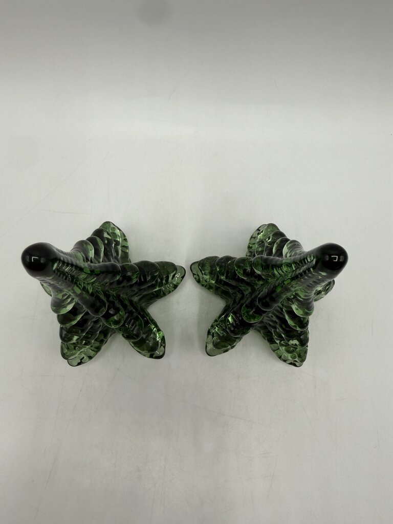Set of 2 Blown Art Glass Green Christmas Trees 5.5” tall /ro