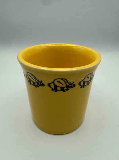 HLC Fiesta Daffodil Yellow Mug with Bumble Bees /rc