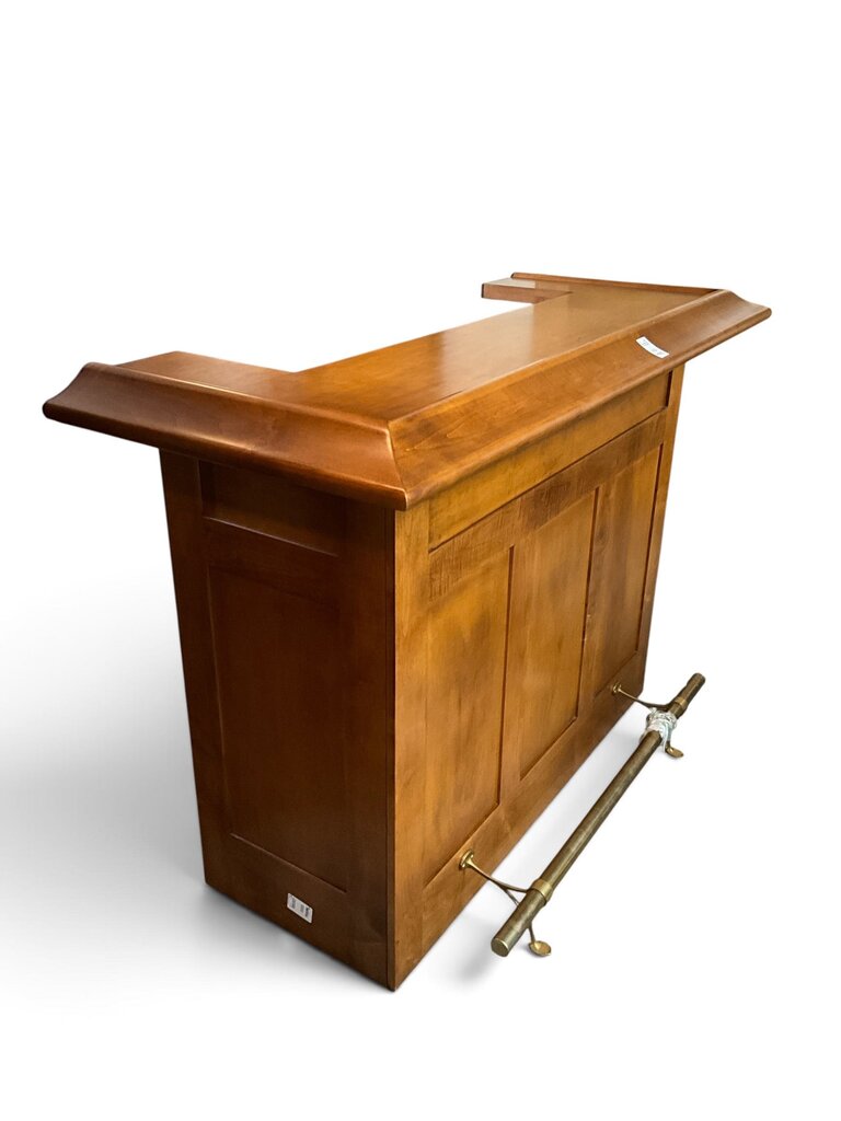 Bar W/Brass Footrest