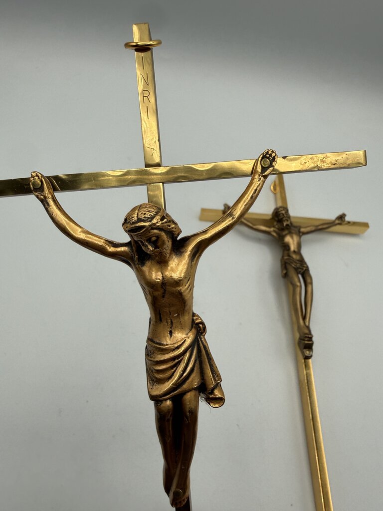 Set of 2 Solid Brass Cross Crucifixes w/Jesus Christ /roh