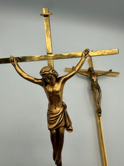 Set of 2 Solid Brass Cross Crucifixes w/Jesus Christ /roh