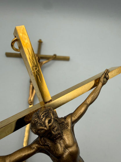Set of 2 Solid Brass Cross Crucifixes w/Jesus Christ /roh