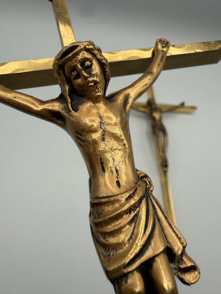 Set of 2 Solid Brass Cross Crucifixes w/Jesus Christ /roh