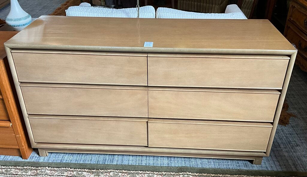 Credenza