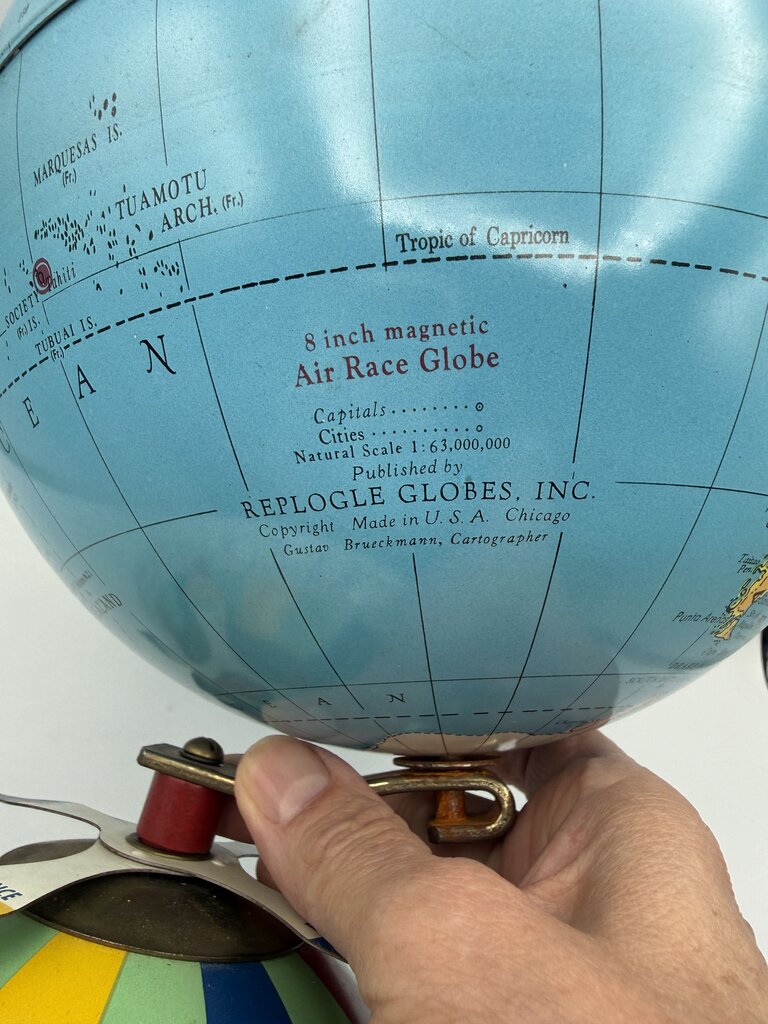 Vtg. Replogle Globes Inc 8” Magnetic Air Race Globe w/3 Planes /ro