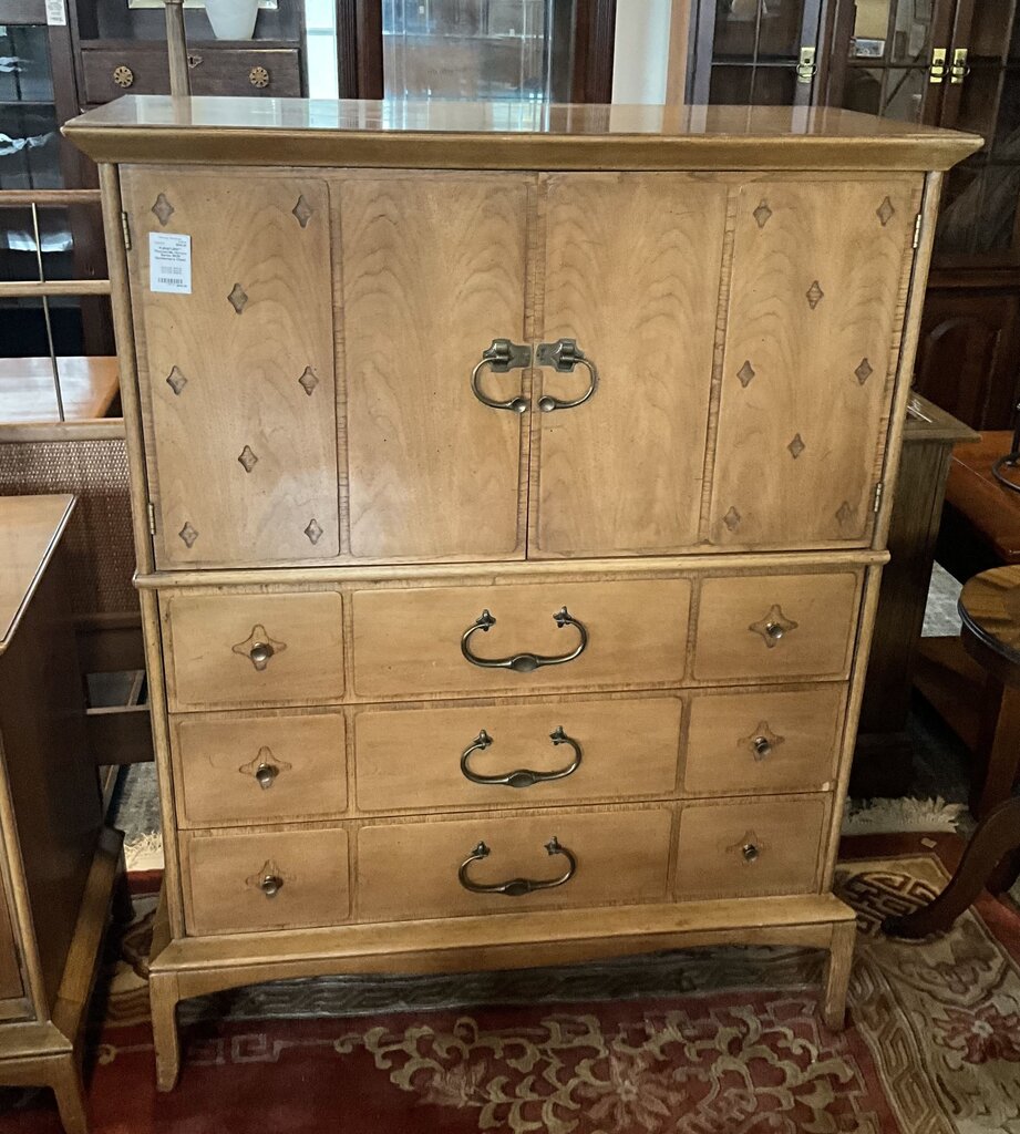 Thomasville Horizon Series MCM Gentleman's Chest