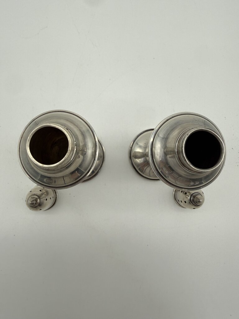 VTG Sterling Silver Salt & Pepper Shakers 68 grams /ro