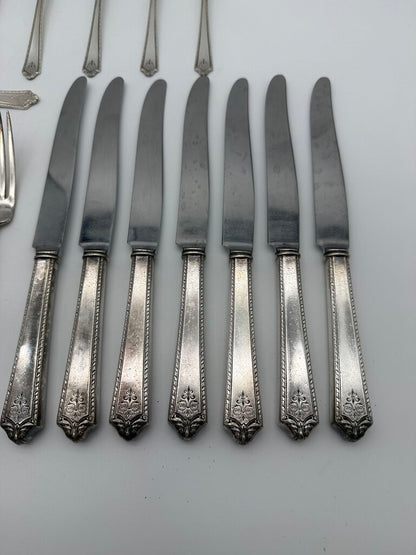 VTG Holmes & Edwards Flatware Super Plate Inlaid 21 PCs. /ro