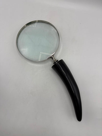 VTG 6” Diameter Magnifying Glass Horn Shape Handle /ro