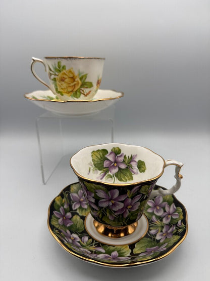 Royal Albert Bone China Set of 2 Cup & Saucer Violet & Tea Rose /roh